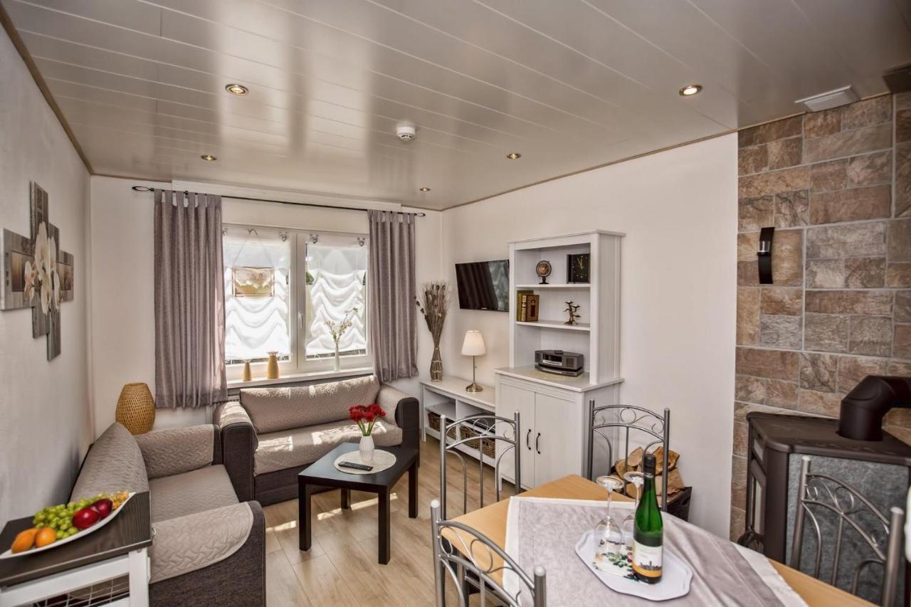Ferienhaus Therese Kobern-Gondorf Bagian luar foto