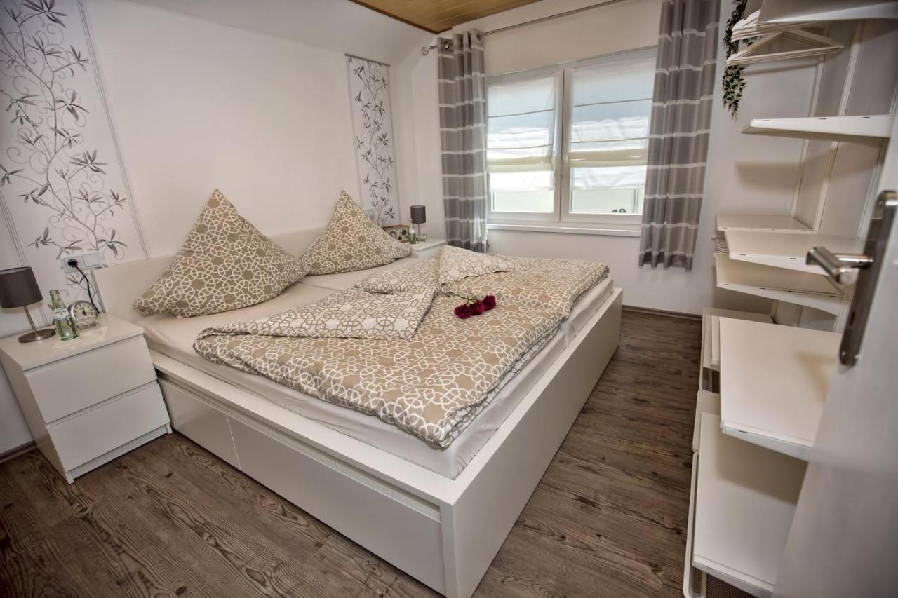 Ferienhaus Therese Kobern-Gondorf Bagian luar foto
